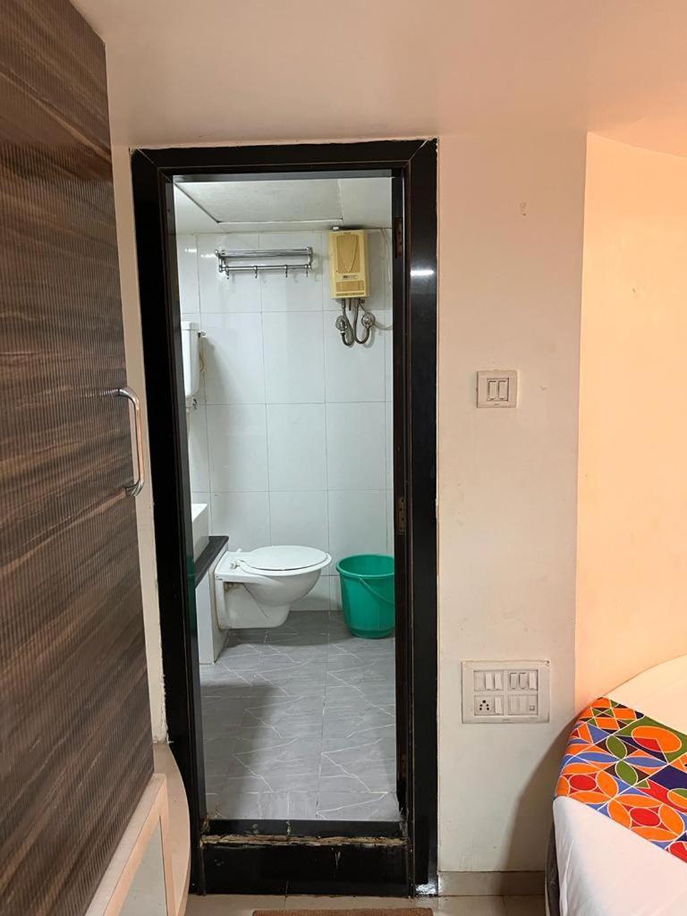 Hotel Havana Mumbai Bagian luar foto